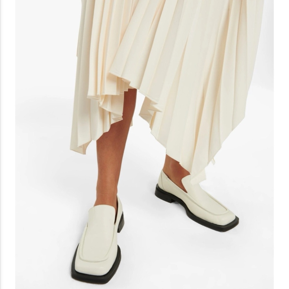 Gia Borghini - Gia/Rhw Rosie 25 Leather Loafers Size 37 (6.5)